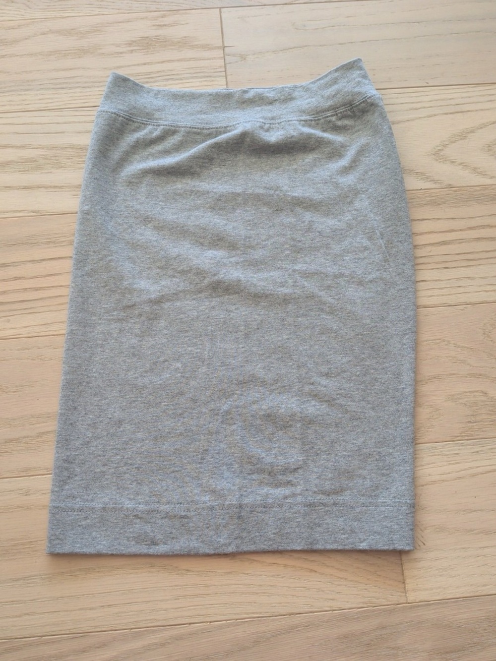 NWT KIDPIK Heather Gray Knit Pencil Skirt, Stretchy and Comfortable